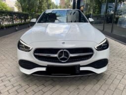 
										Mercedes-Benz C-Class C200 full									